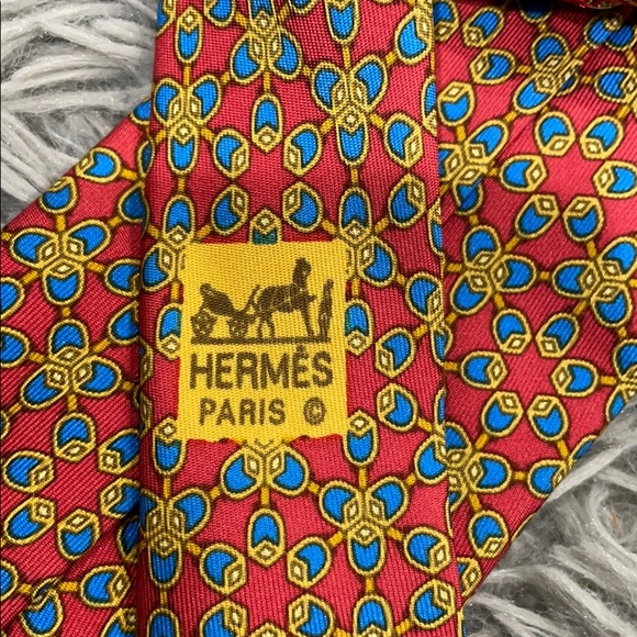 • Hermès • Silk Printed Red Blue Yellow Tie Men’s - Picture 4 of 4